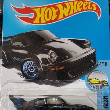 Hot Wheels Porsche 934.5 #Bergaransi