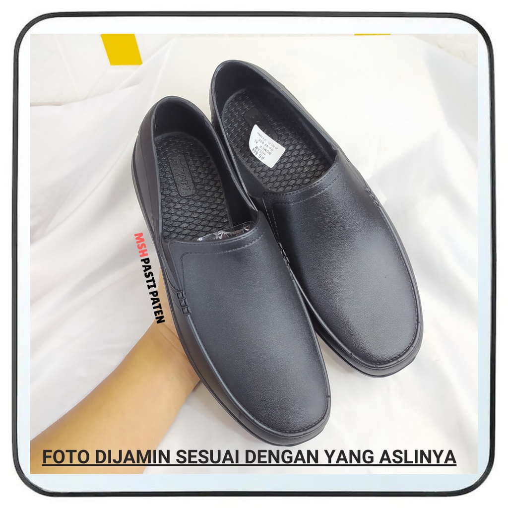PRO ATT AB 668 Sepatu Karet Pria Sepatu Pantofel Pria Sepatu Slip On Hitam