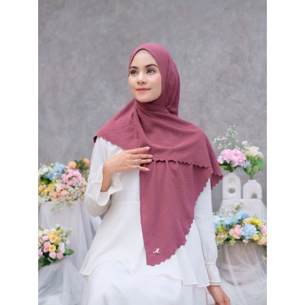 Lily Instan - Hijab Jilbab Segiempat Instan by Albata Hijab