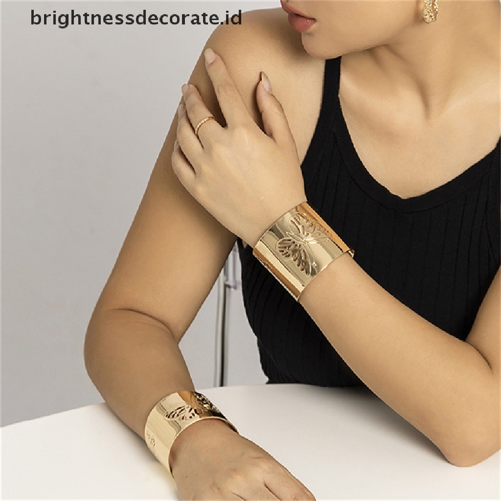 [Birth] Metal Hollow Butterfly Bangles Untuk Wanita Terbuka Adjustable Lebar Manset Gelang Pesta Pernikahan Perhiasan [ID]