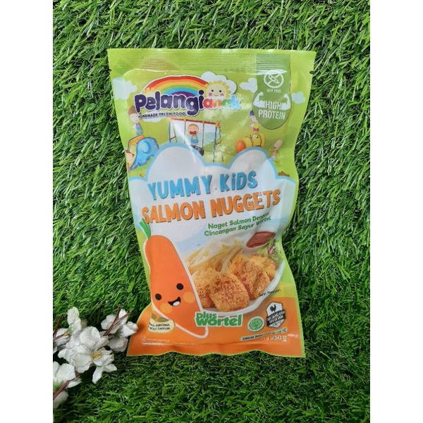 

Yummy kids salmon nugget plus wortel pelangi