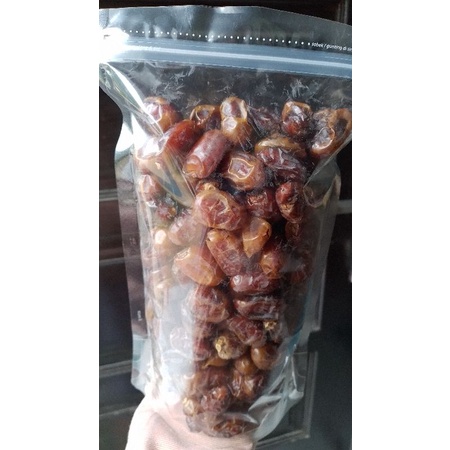 

Kurma Khalas Saad Pack 1kg