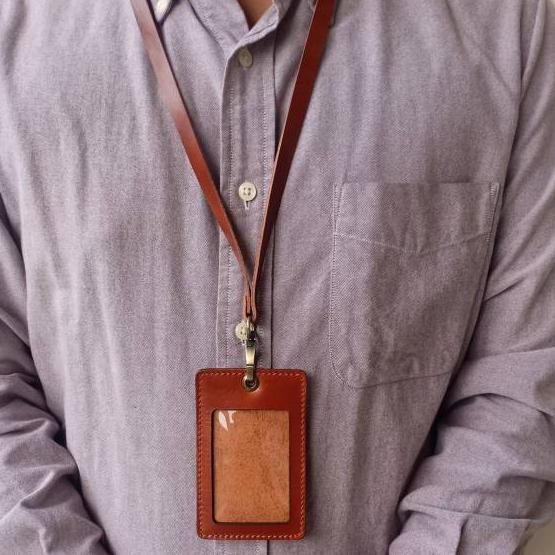 

정 Id Card Full Kulit Asli / Id Card Kalung Kulit Terjangkau