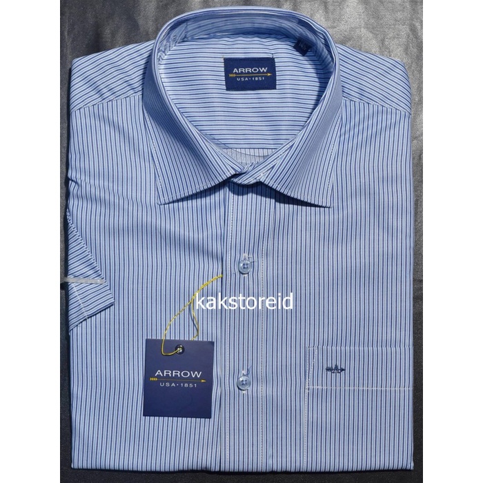 kemeja Kemeja Pria Formal Lengan Pendek ARROW Biru Motif Reguler ARR 248 ORIG - 14,5(O2S5) Kemeja Pr