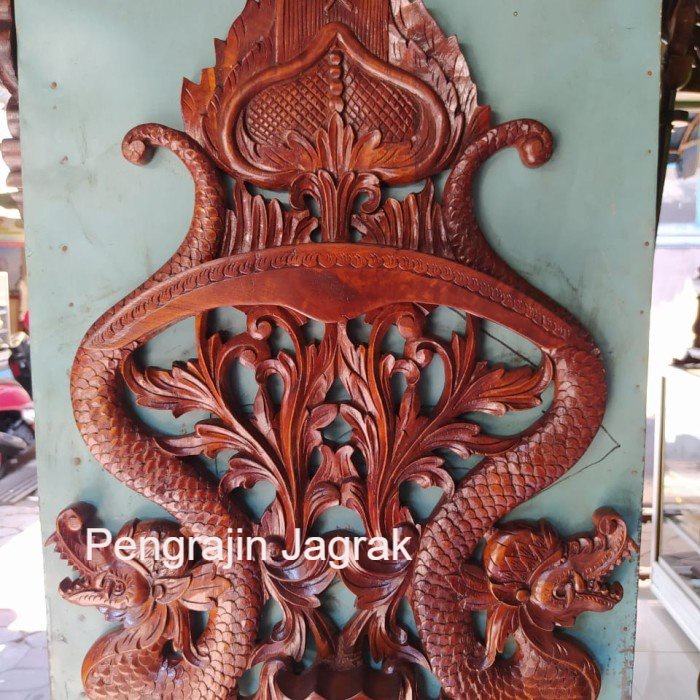 Blawong Tempat Keris Lawasan PJ7878