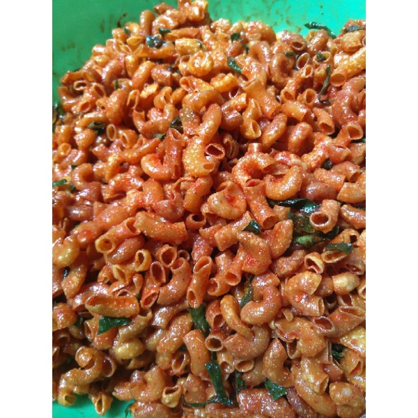 

makaroni pedas daun jeruk 1kg