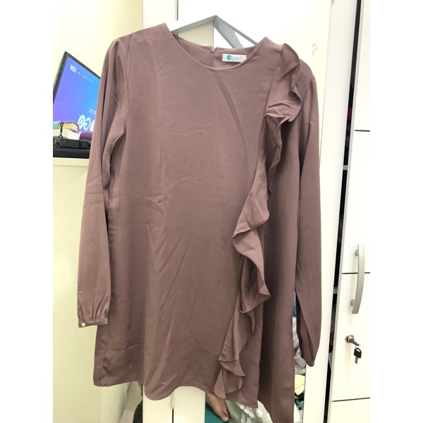 [preloved] Nobby Blouse