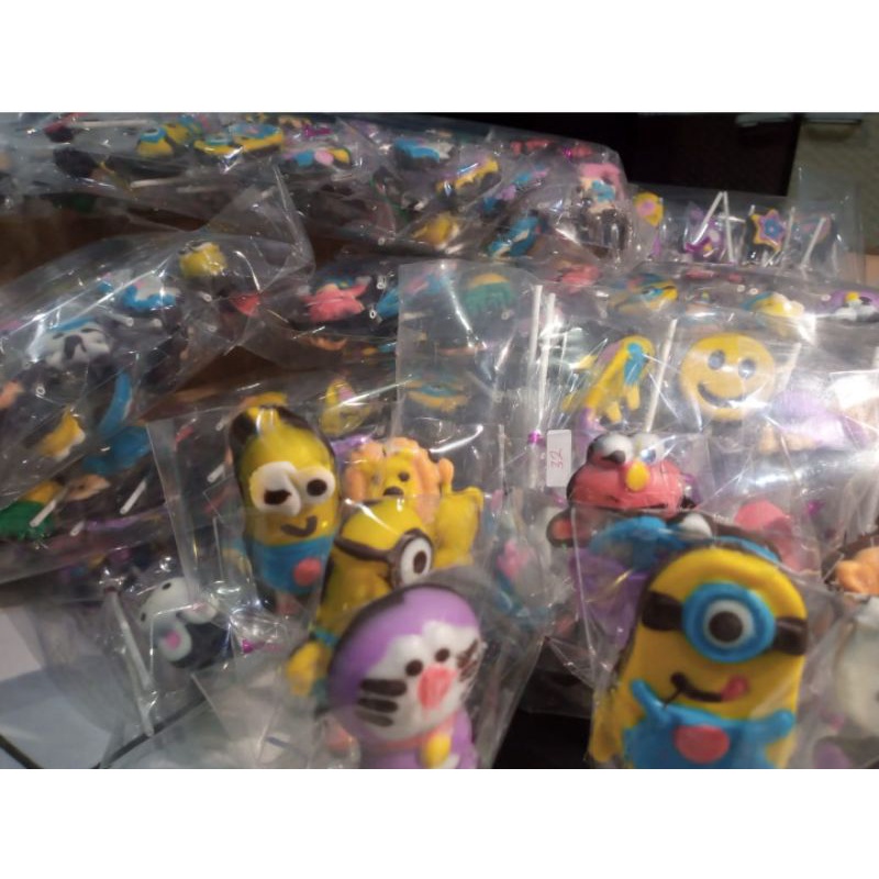 

Coklat karakter