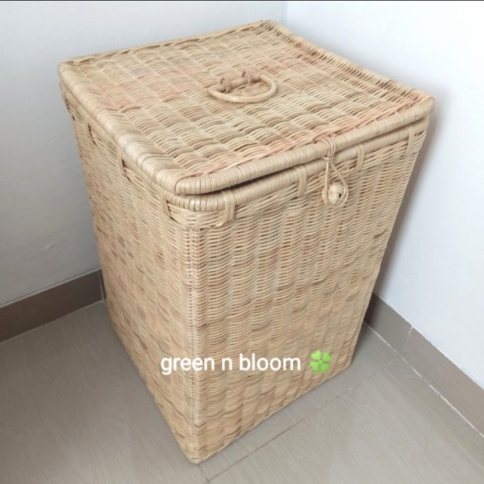 KERANJANG ROTAN LAUNDRY PERSEGI BESAR