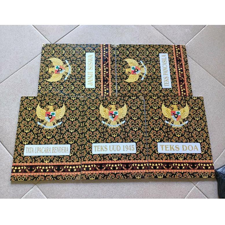 

Map Slempang Petugas Upacara Batik Murah. 1 set isi 5 map 10 slempang lengkap 6257