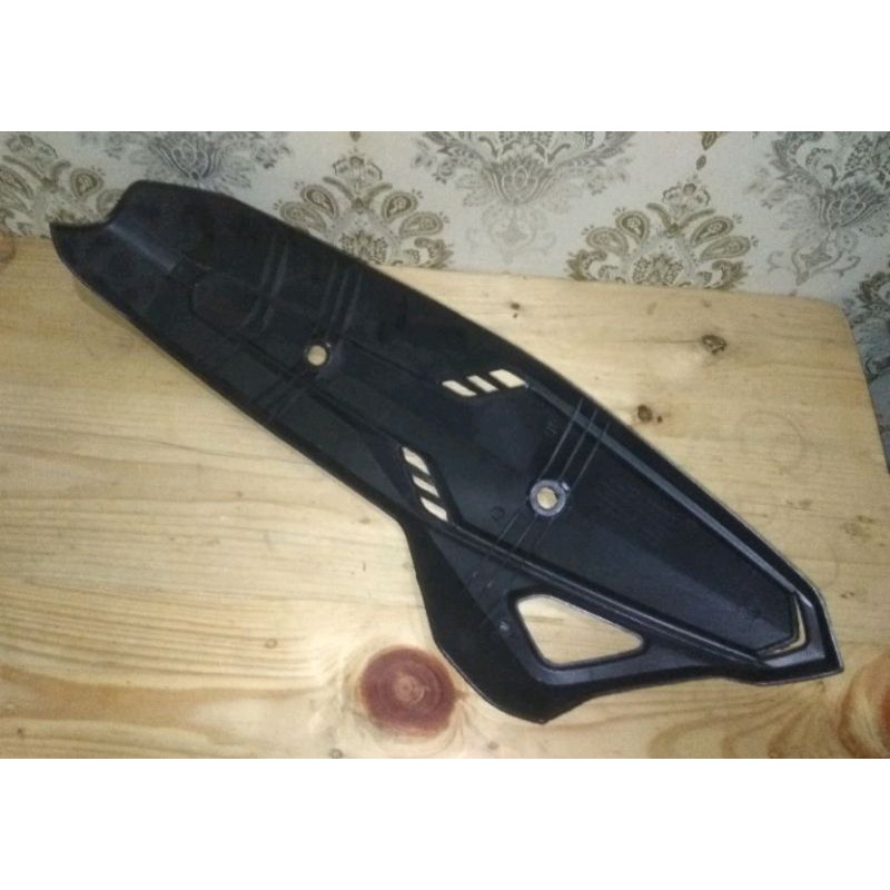 cover,tutup,tameng knalpot Vario tekno, CBS
125