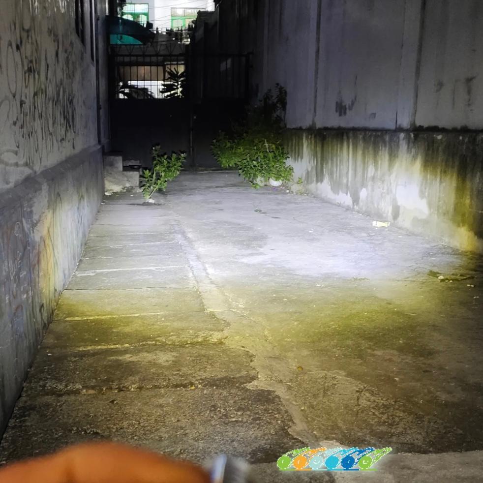 Lampu utama Led H4 laser jauh dekat putihkuning putihputih senja biru