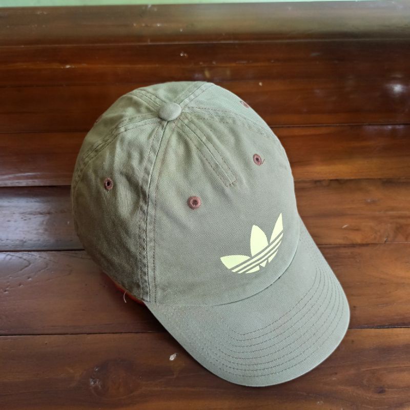 Topi Adidas Trefoil Second