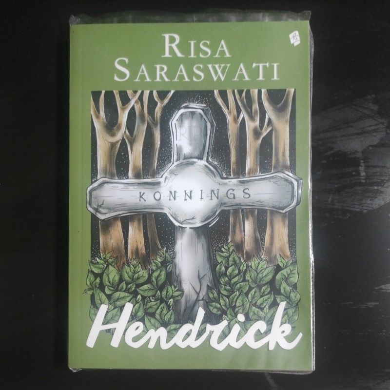 Preloved Hendrick - Risa saraswati