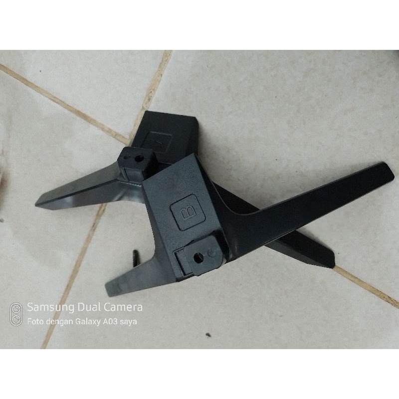 Kaki TV LG 43NANO79TND