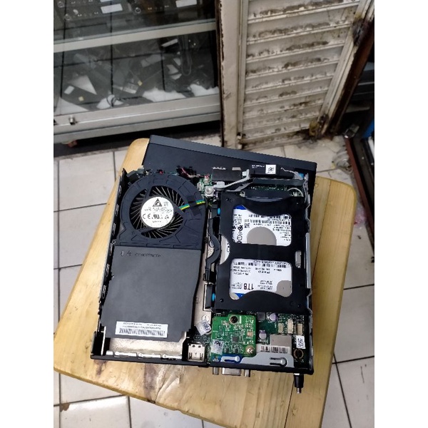 MINI PC LENOVO THINKCENTRE M720Q I3 8100T RAM 4 GB HDD 1 TB WIFI SIAP PAKAI