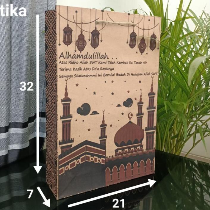 

FEB424 (1lusin =12 psc) paperbag haji /tas kertas haji umroh /souvenir haji P21xL7xT32 <>
