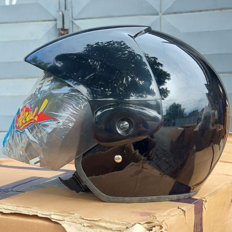 Helm BMC 360 solid polos half face