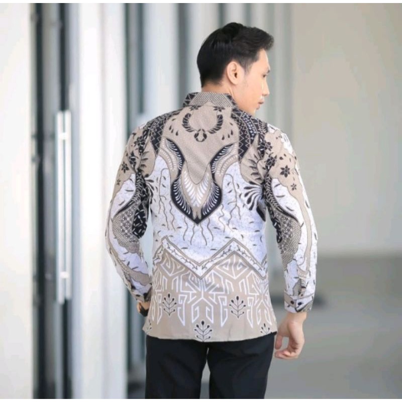 Kemeja Batik Pria Lengan Panjang Slimfit Bahan Katun Halus Hem Baju Cowok Kasual Modern Lapis Furing