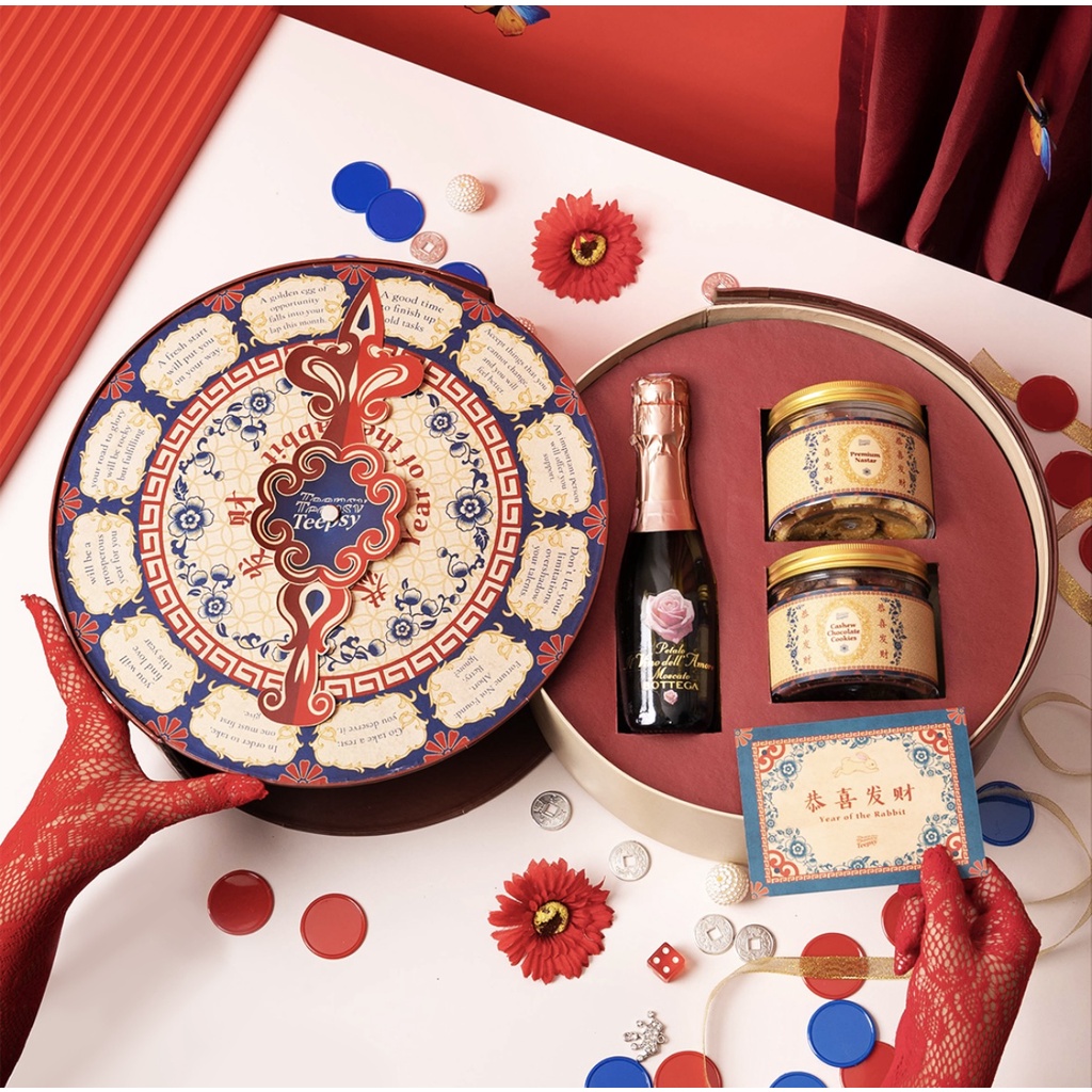 

Prosperity Hamper by Teepsy