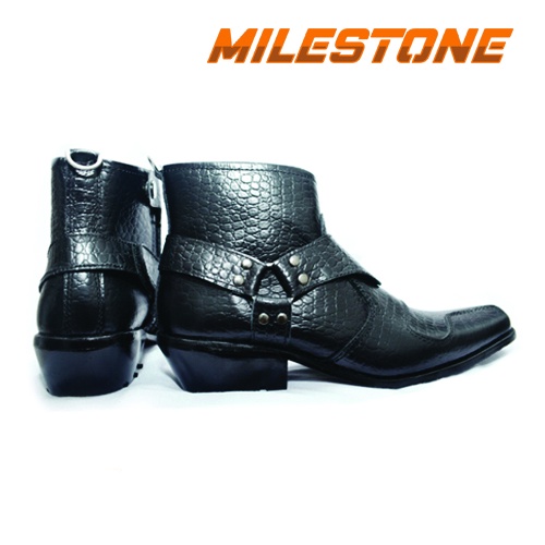 Sepatu Tunggang BM Polos Tanpa Logo Bahan Kulit Sapi Asli Merk MILESTONE Sepatu Tunggang Pendek