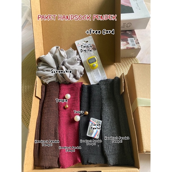 

Hampers Paket Handsock / Kado Wisuda / Ulangtahun / Pernikahan
