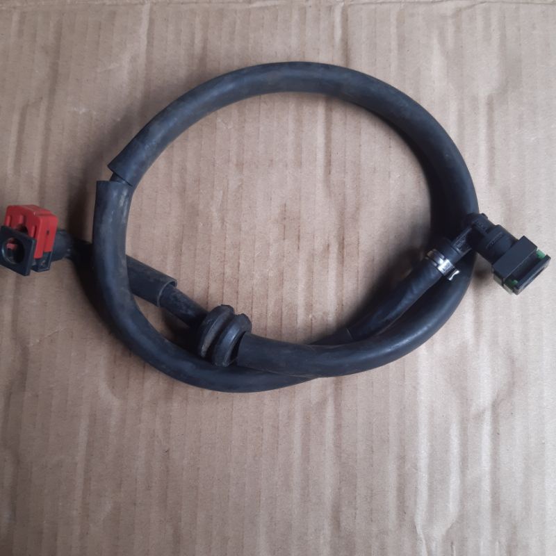 selang tengki bensin/kabel selang tengki bensin yamaha mio j, mio gt (ORIGINAL)