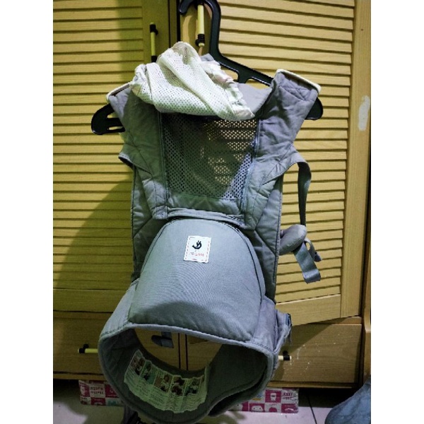 Pognae Orga+ Mushroom Grey Baby Carrier 2in1 (SSC & Hipseat) preloved