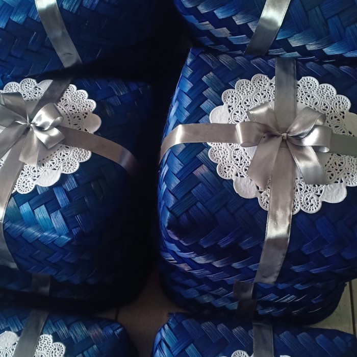 

[ Halodul ] besekpita/besek hampers 22x22cm | besek bambu hampers kotak hantaran lebaran