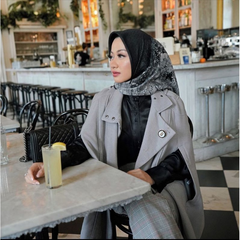 Prelove Buttonscarves NewYork Reborn Fifth Avenue