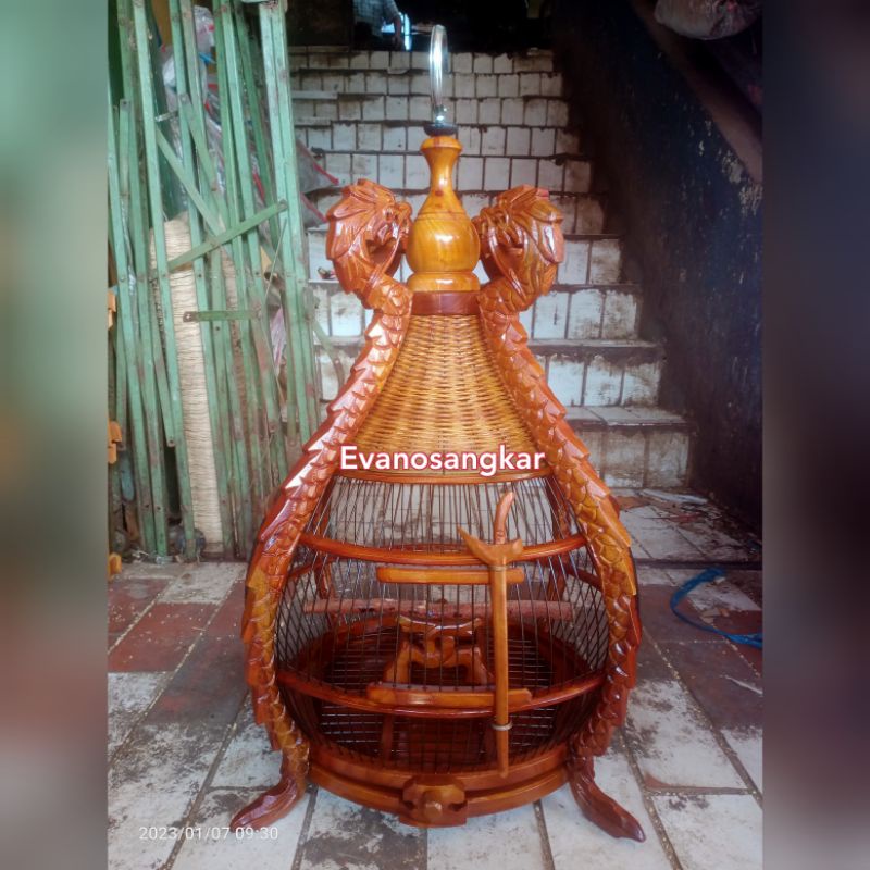 KANDANG/SANGKAR BURUNG PERKUTUT KAYU JATU UKIRAN NAGA