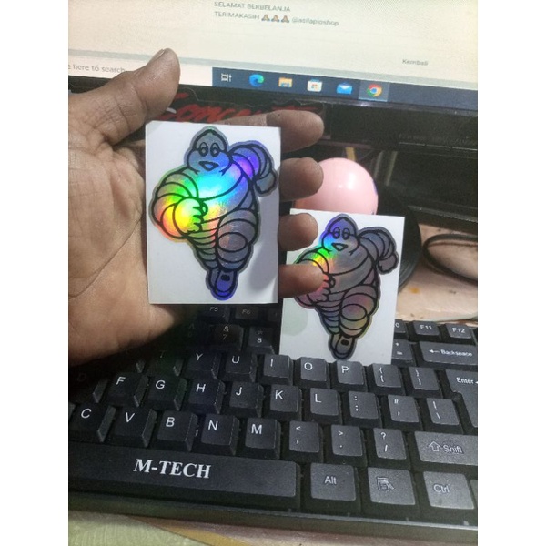 

Stiker hologram michellin, harga 2 pcs, stiker keren, stiker motor virall, stiker helm,kaca dinding dll