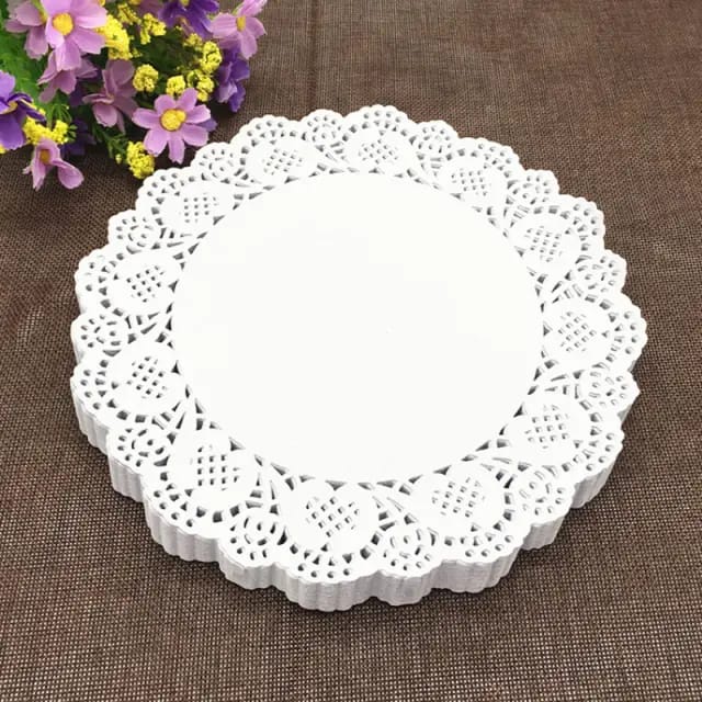 Doilies Paper Round Kertas Renda Alas Kue isi 180 Pcs Doyleys Paper isi 180 Pcs Premium Tatakan Kertas Kue Nastar Kue Kering Tatakan Kertas Toples Lebaran Food Grade Tahan Minyak TERMURAH TERLARIS