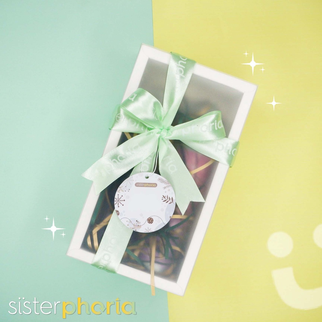 

Sisterphoria Gift Box