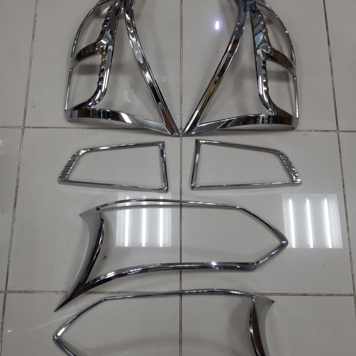 Variasi Garnish Frame Set Depan Dpn Belakang Blk Mobil Grand Avanza Xenia 2016 2017 2018 Warna Chrom