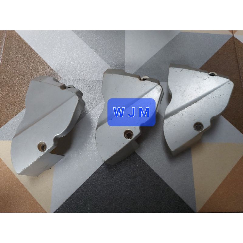 TUTUP GEAR DEPAN VIXION OLD VIXION NEW  ORIGINAL