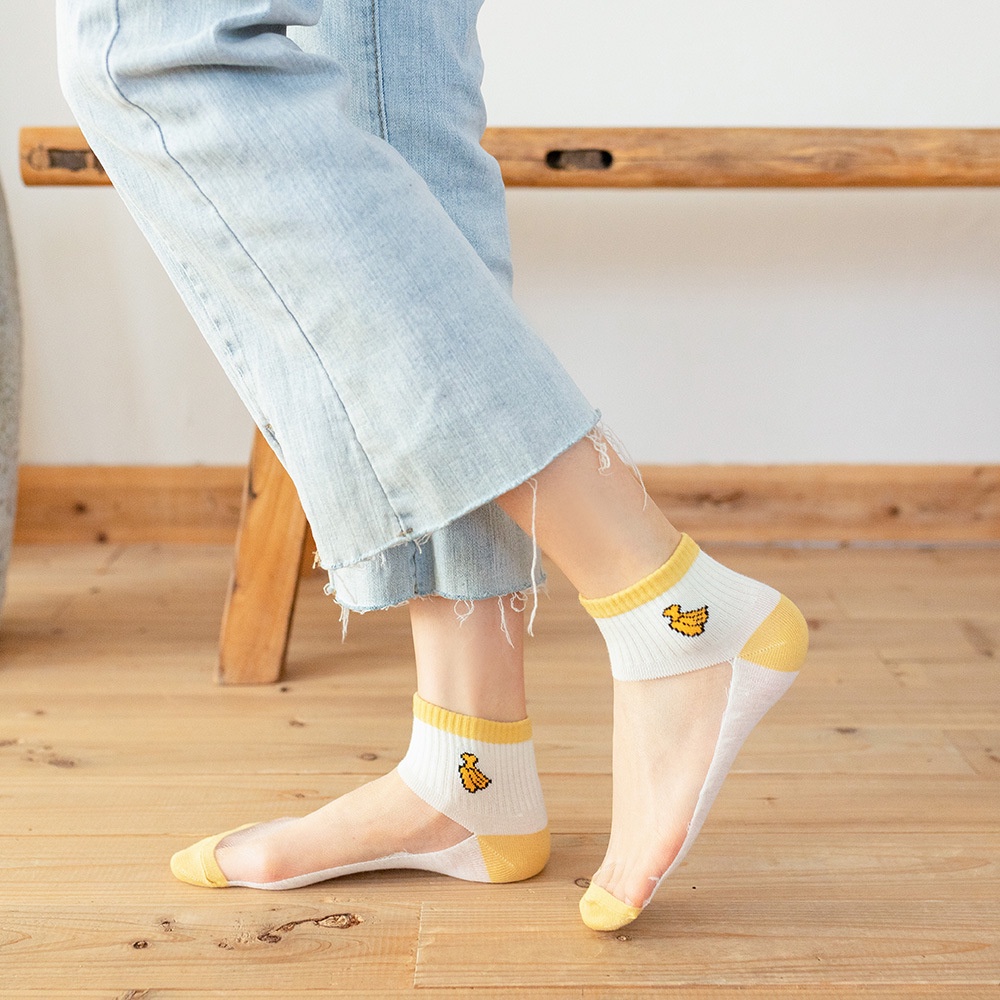 ⭐️𝐈𝐇𝐒 𝟖𝟗𝟒 𝐋𝐚𝐦𝐩𝐮𝐧𝐠⭐️Kaos Kaki Transparan Wanita Motif Pisang Fashion Socks