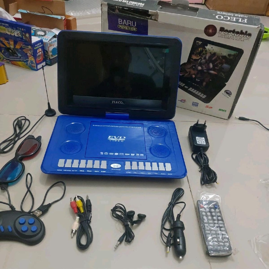 EVD / DVD Player Portable Fleco 7,8" FL-780