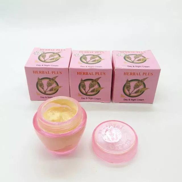 3 PCS - CREAM HERBAL PLUS ORIGINAL - DAY &amp; NIGHT CREAM