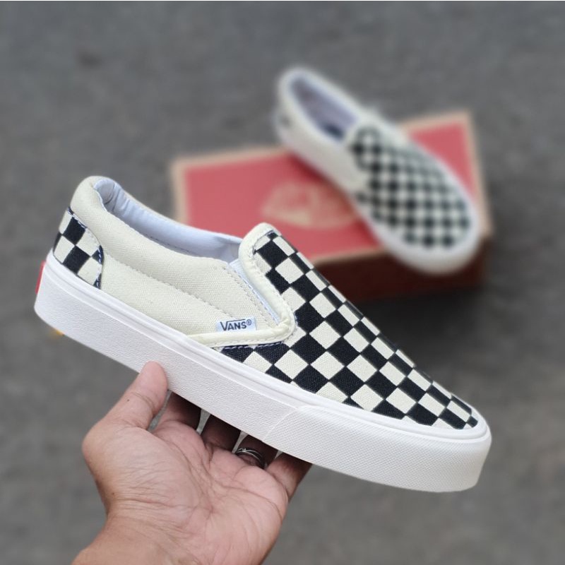 Sepatu vns slip on cekerboard