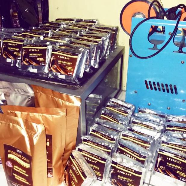 

BEST RATING M923 BUBUK NYOKLAT(dapurnya coklat) $