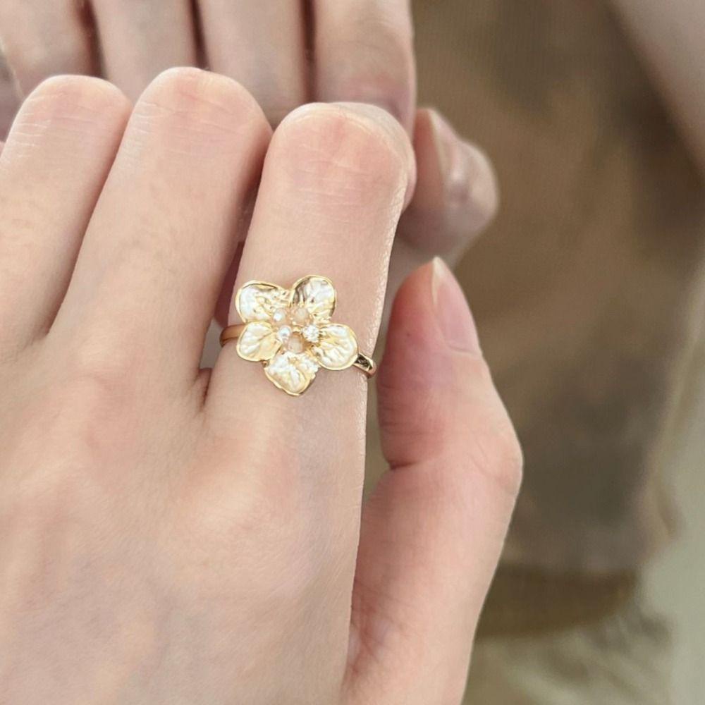Mxbeauty Wanita Terbuka Cincin Trendi Tidak Teratur Bunga Manis Untuk Perempuan Logam Berlian Imitasi Temperamen Gaya Korea Ring