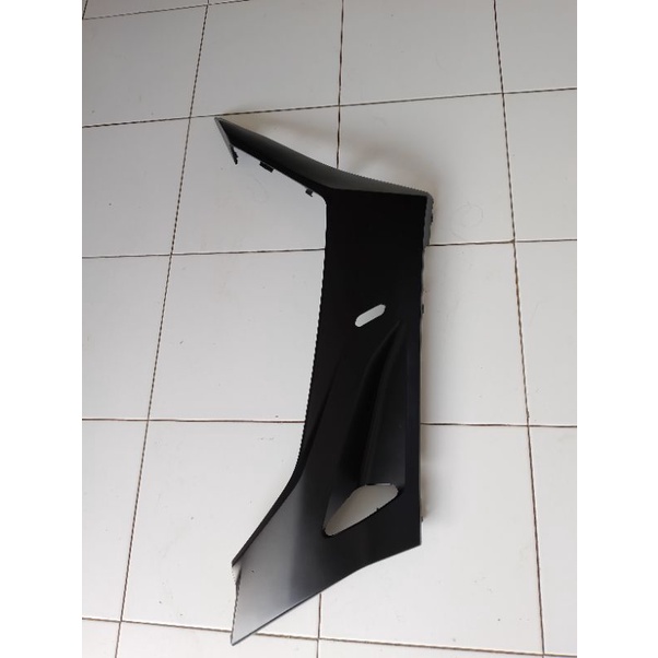 cover r floor side dek bawah samping PCX 160 k1z hitam dop