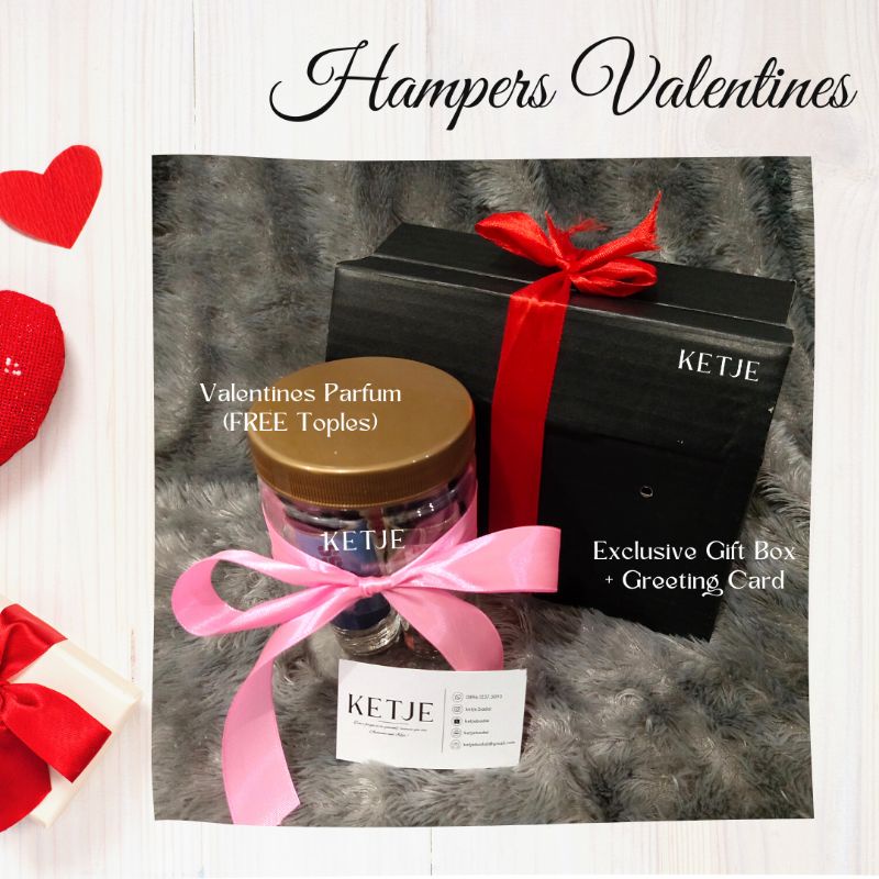 

Hampers Valentines Day Parfum Perfume Unisex Import Brand Terkenal 35ML + Toples + Kaos Valentines + Cookies Valentines Day / Gift Box Inspired Parfum Valentines / Kado Hadiah Valentines Love Parfum Kaos Cookies Unisex Cewek Cowok Pria Wanita Ketjebadai