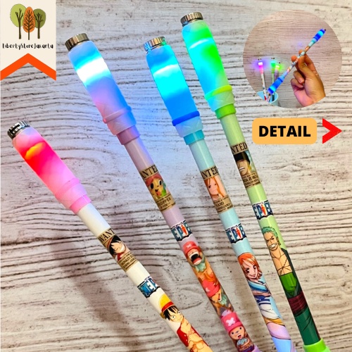 

Pulpen Gel Pen Magnet Putar LED Lampu One Piece Anime Spinning LED Pen Gel Import Funny Fancy Stuff Best Gift Stationery For School Alat Tulis Kantor Sekolah Ready Grosir Kado Ulang Tahun READY COD