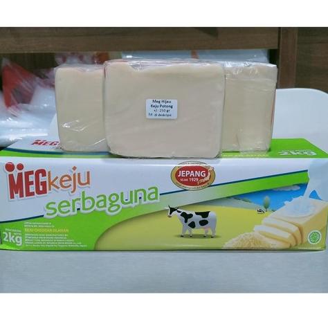

Jajanan THR.. KEJU MEG SERBAGUNA POTOGAN 245 255 gr 39