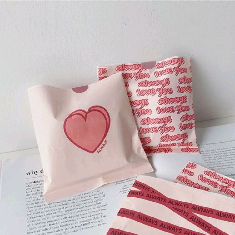 

Love Paper Bag Gift Packaging Kertas Penyimpanan