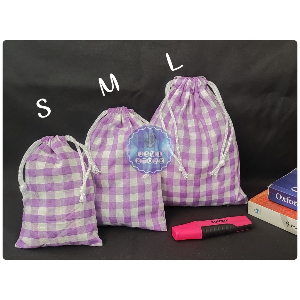 Pouch KOIN / Tas Serut Murah SOUVENIR Motif Kotak Gingham Kantong Serbaguna Kosmetik by Ismi Store