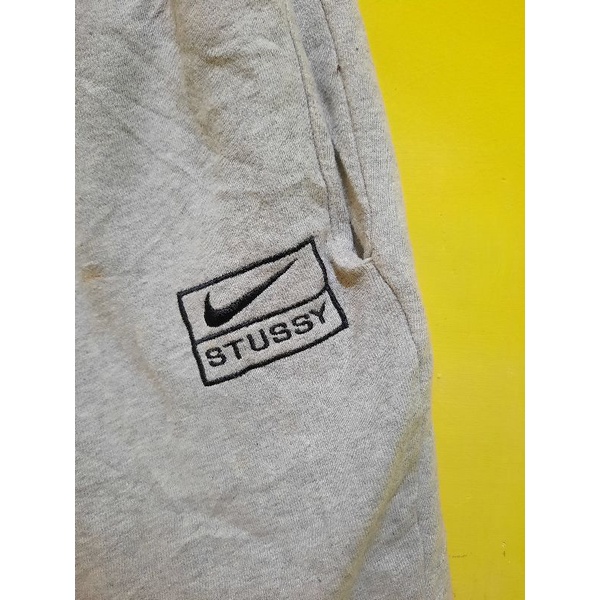 celana pendek nike x stussy second