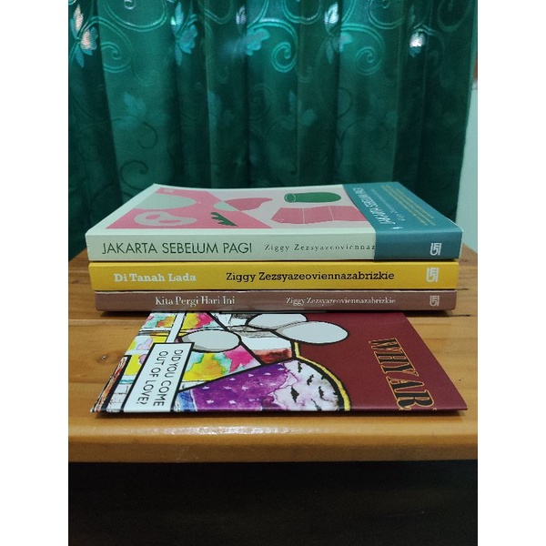 [PRELOVED ORI] Set Buku Ziggy Zezsyazeoviennazabrizkie, Jakarta Sebelum Pagi, Di Tanah Lada, Kita Pe